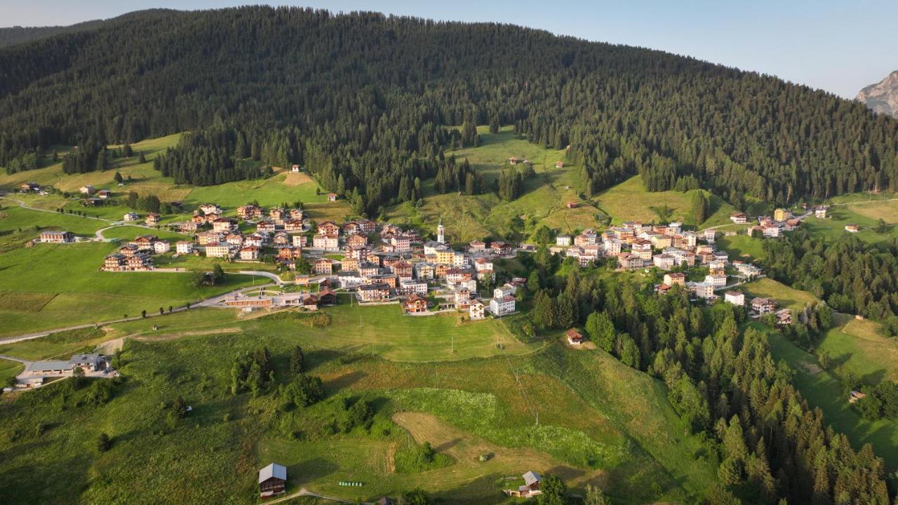سانتو ستيفانو دي كادوري Al Sole B&B Valcomelico المظهر الخارجي الصورة