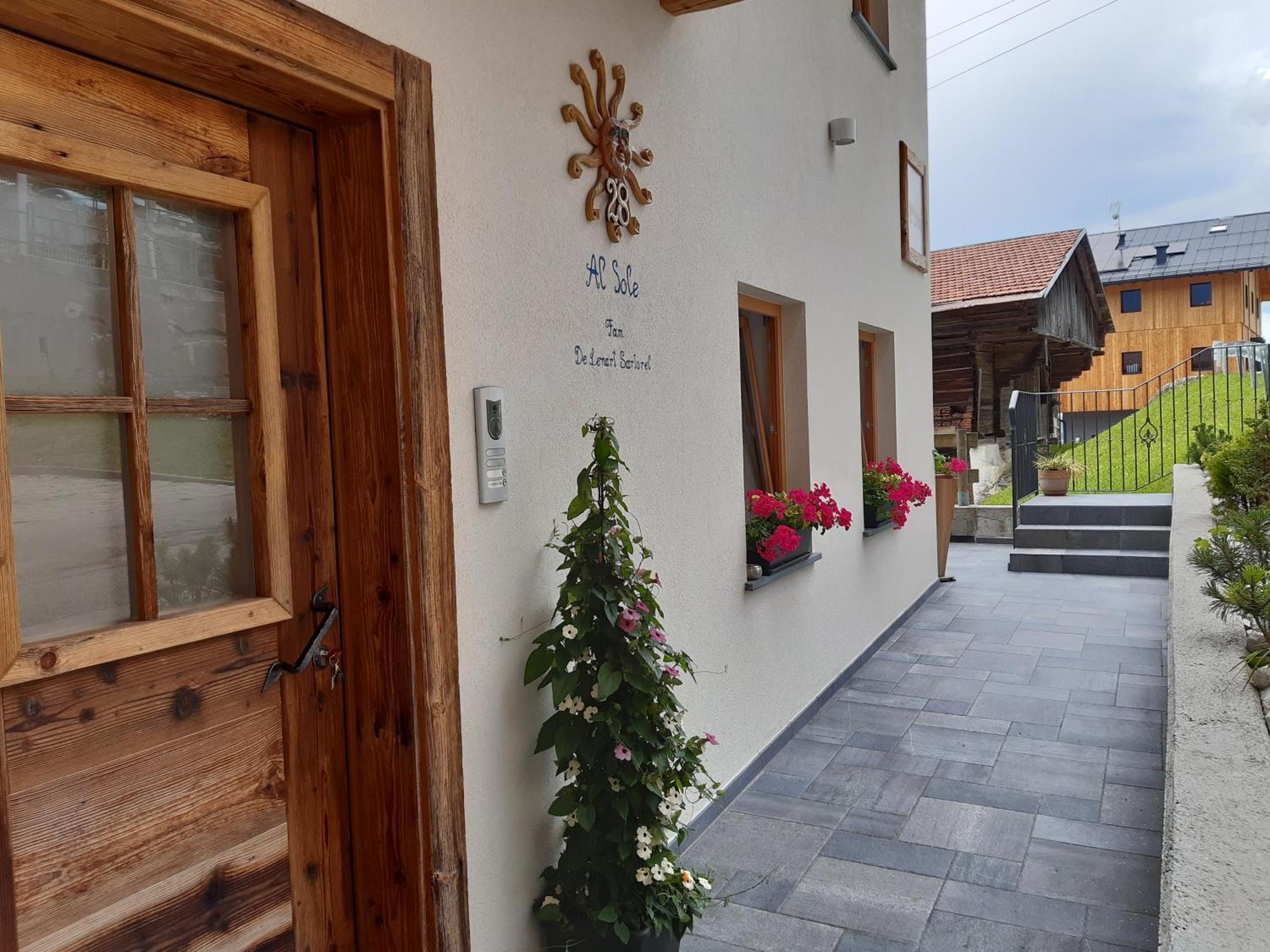 سانتو ستيفانو دي كادوري Al Sole B&B Valcomelico المظهر الخارجي الصورة