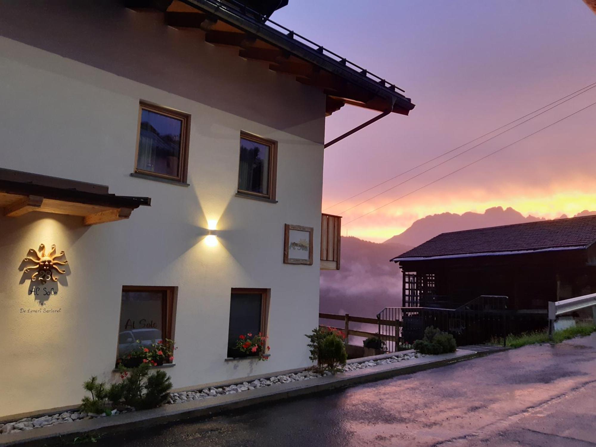 سانتو ستيفانو دي كادوري Al Sole B&B Valcomelico المظهر الخارجي الصورة