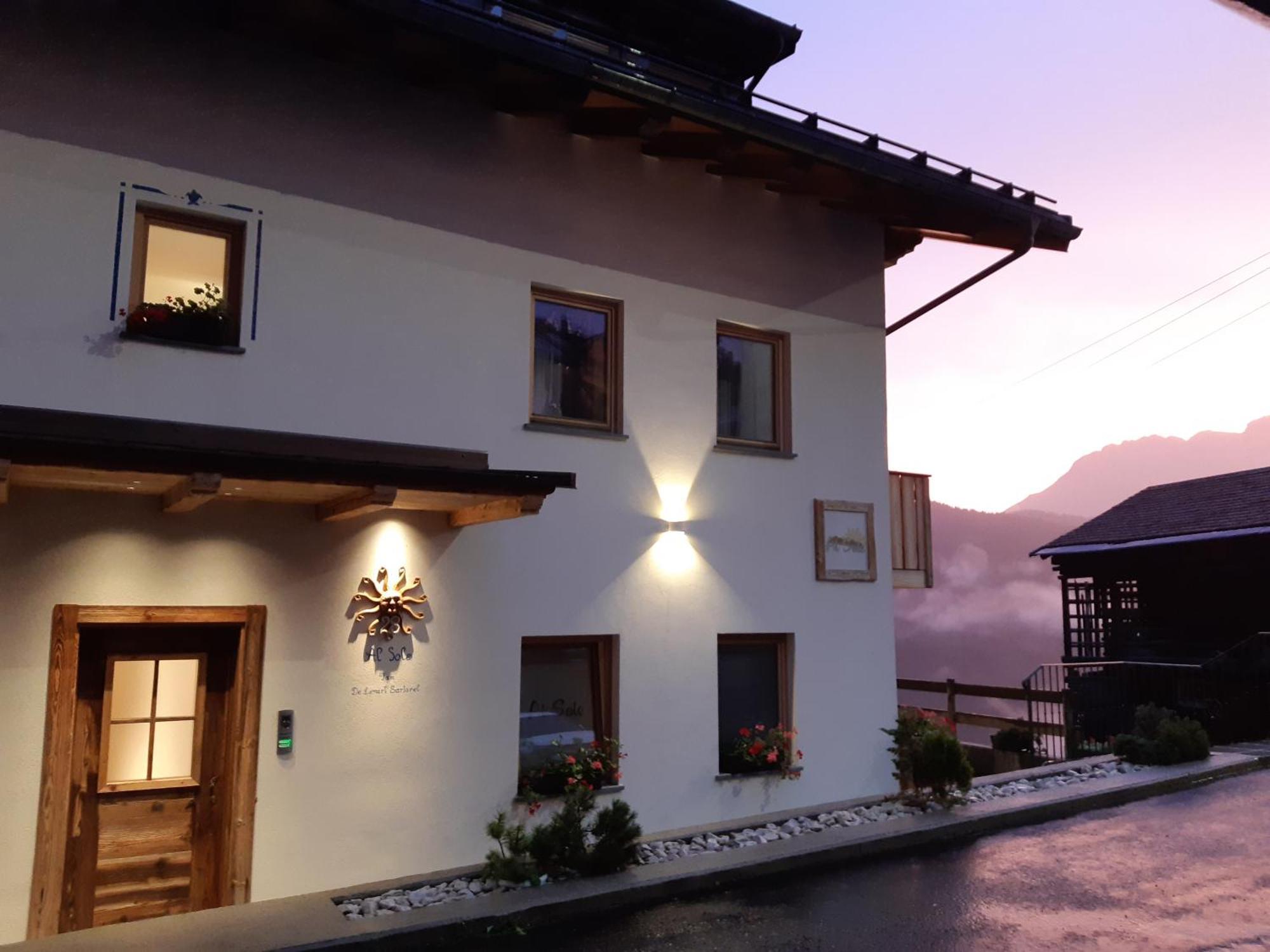 سانتو ستيفانو دي كادوري Al Sole B&B Valcomelico المظهر الخارجي الصورة