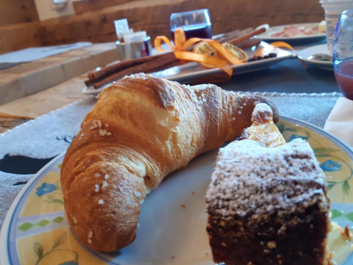 سانتو ستيفانو دي كادوري Al Sole B&B Valcomelico المظهر الخارجي الصورة